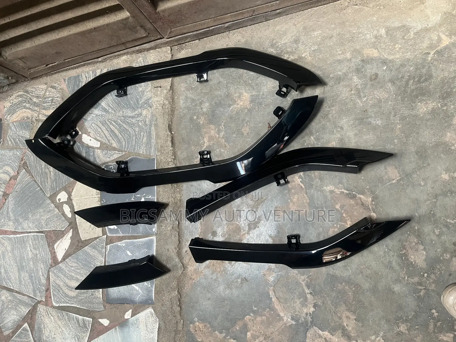 Toyota Prado Complete 2024 / 2025 Fender and Bumper Padded