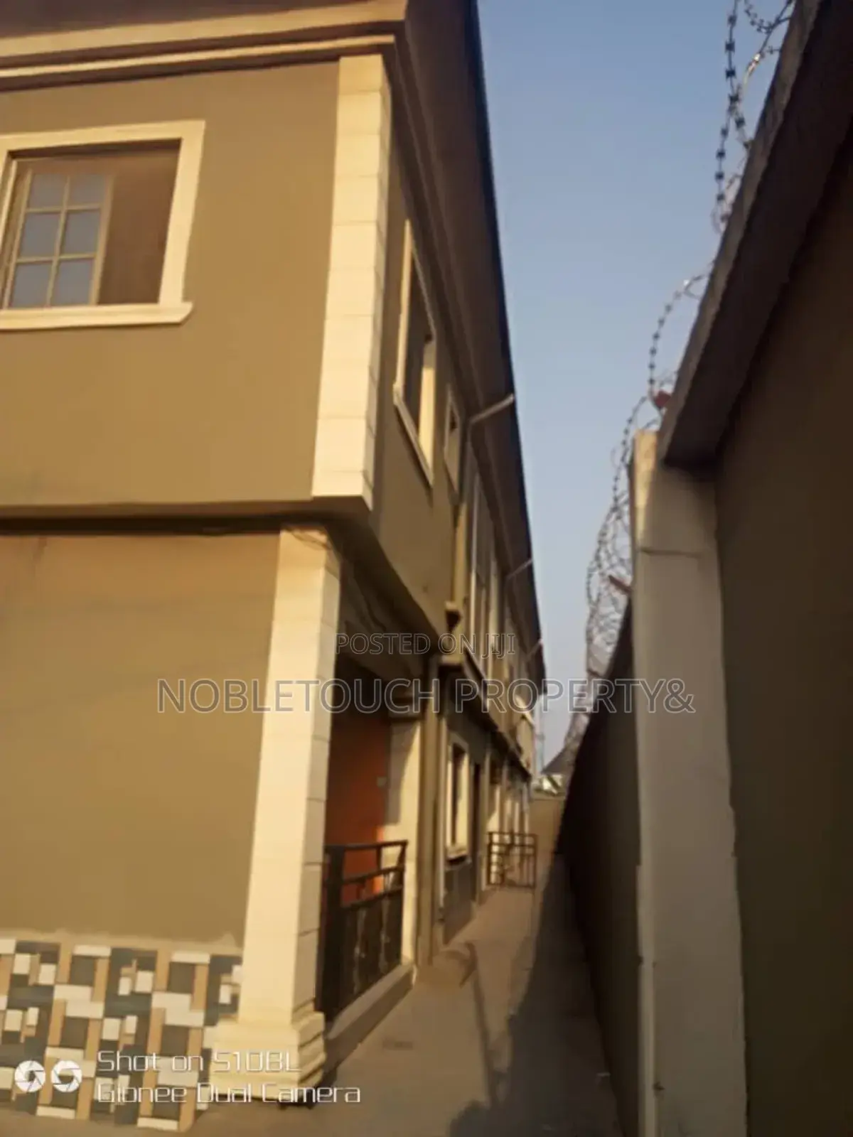 3bdrm Block of Flats in Igando Lagos, Akesan for sale