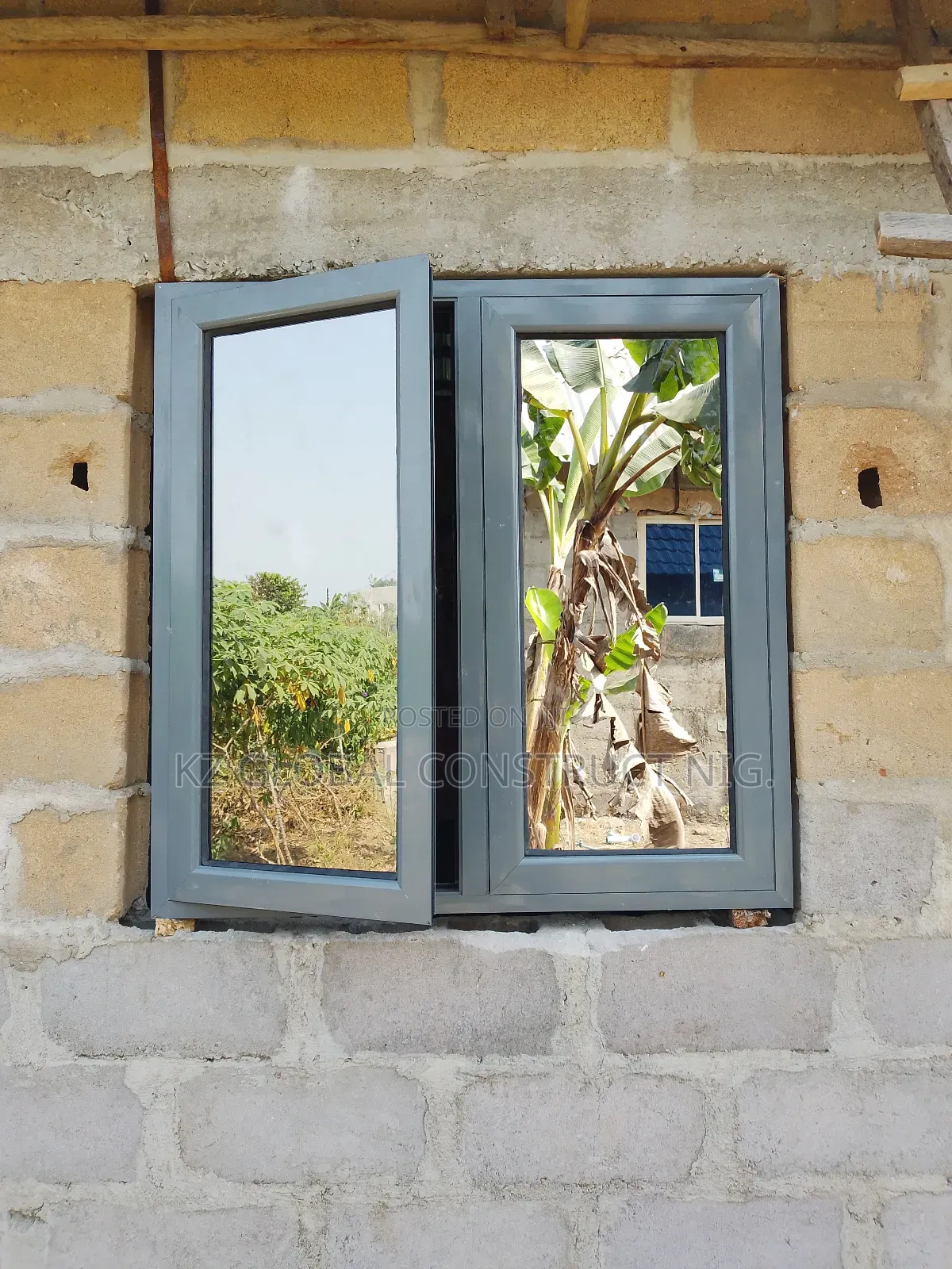Aluminum Casement Window With Net Only Series 222