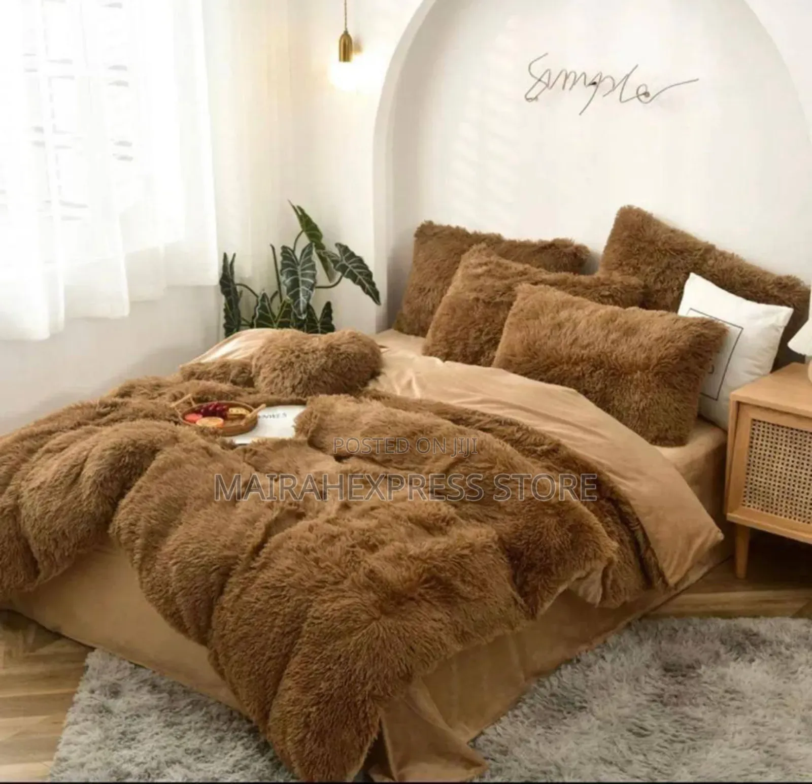 Hairy Duvet Set and Bedsheets With 4 Pillowcase