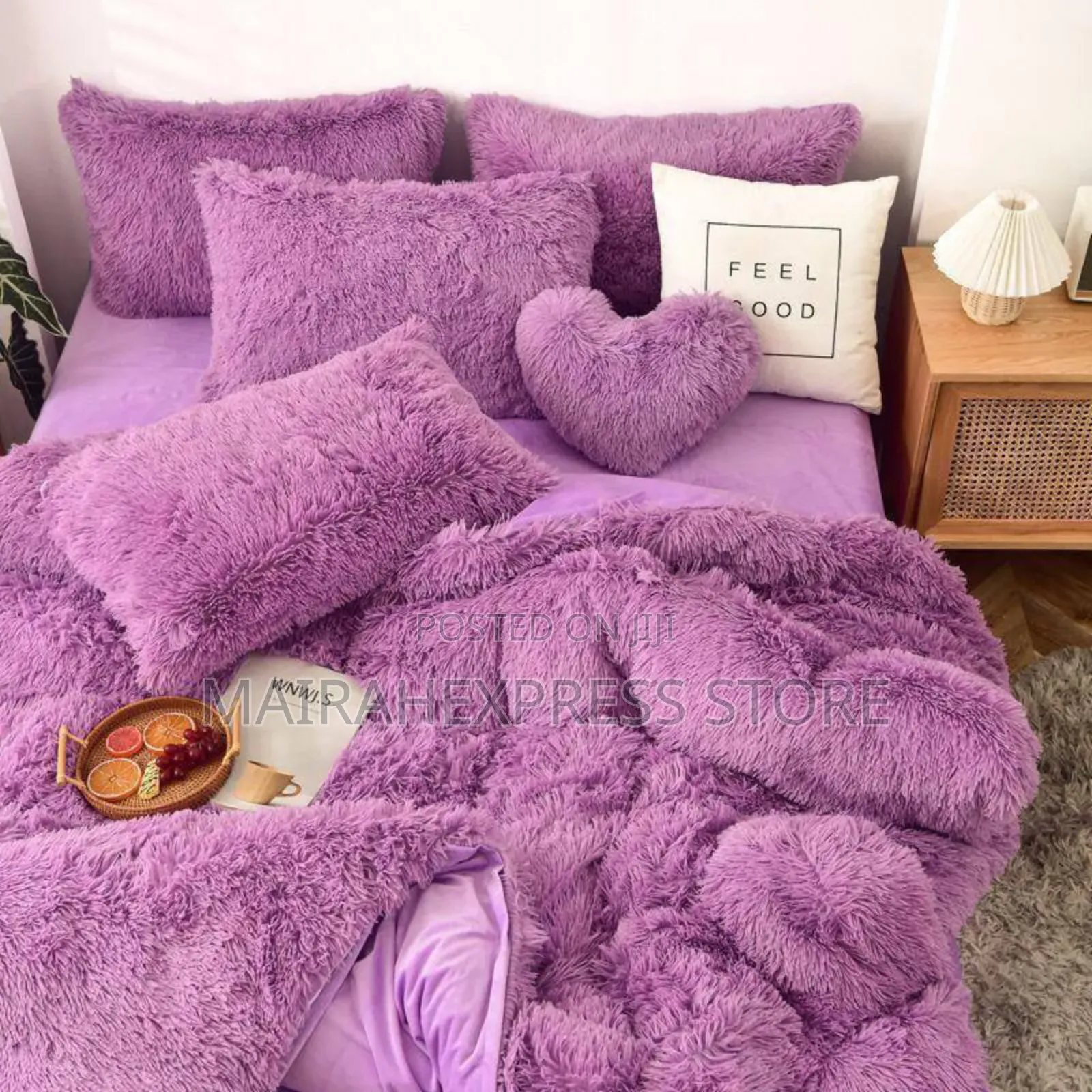 Hairy Duvet Set and Bedsheets With 4 Pillowcase