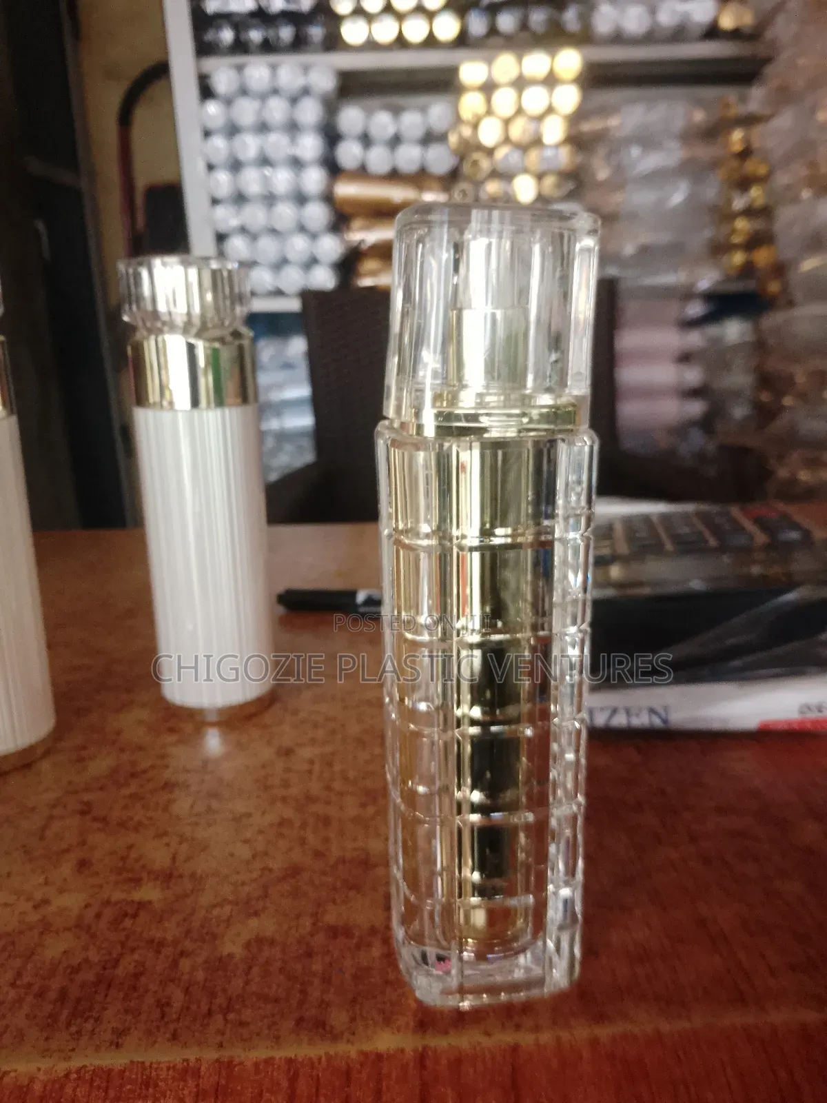 I Deal With All Kinds of Plactic Perfume Bottle and Chemical