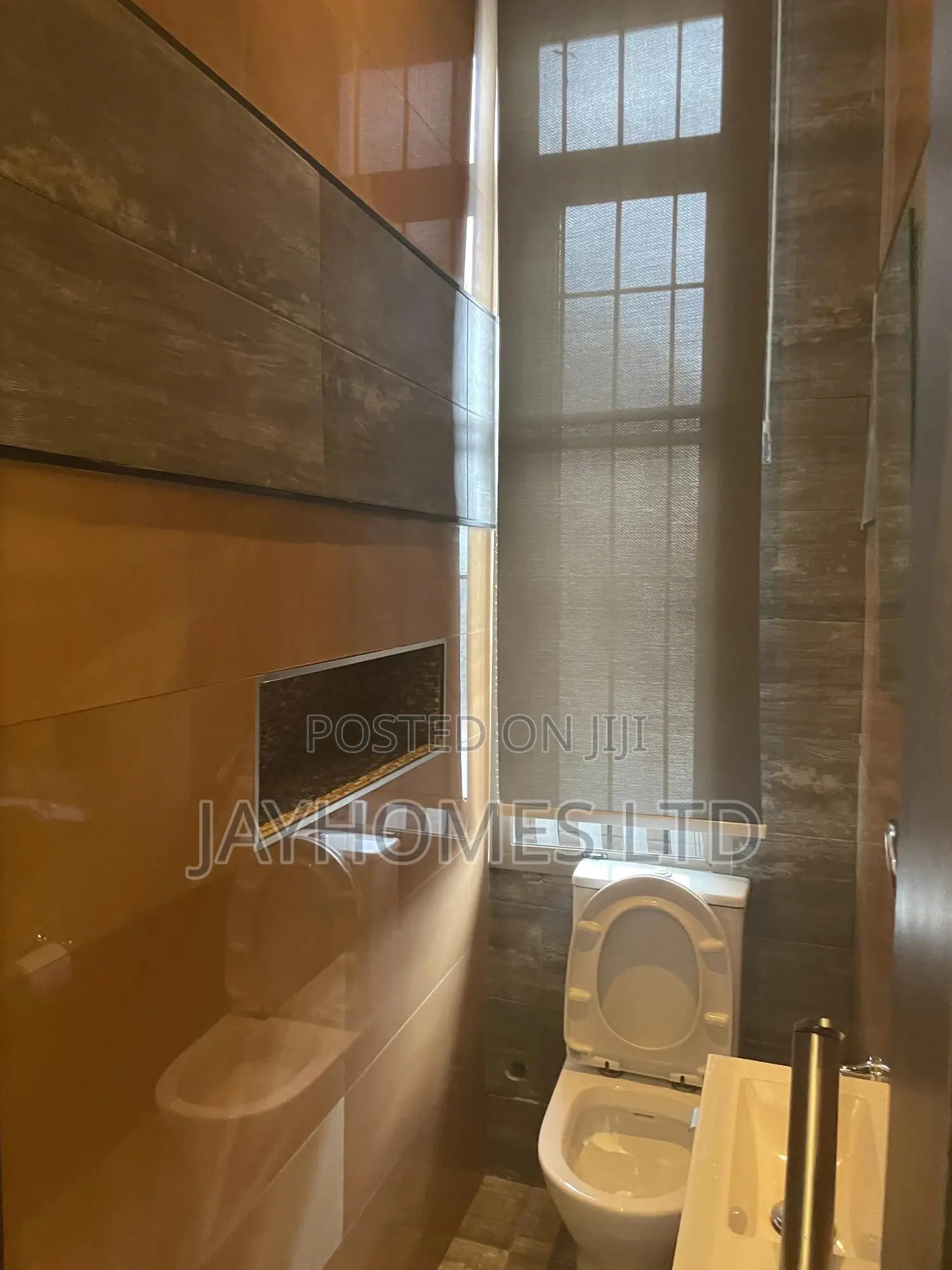 4 Bedroom Duplex Luxury Shortlet in Asaba for Booking