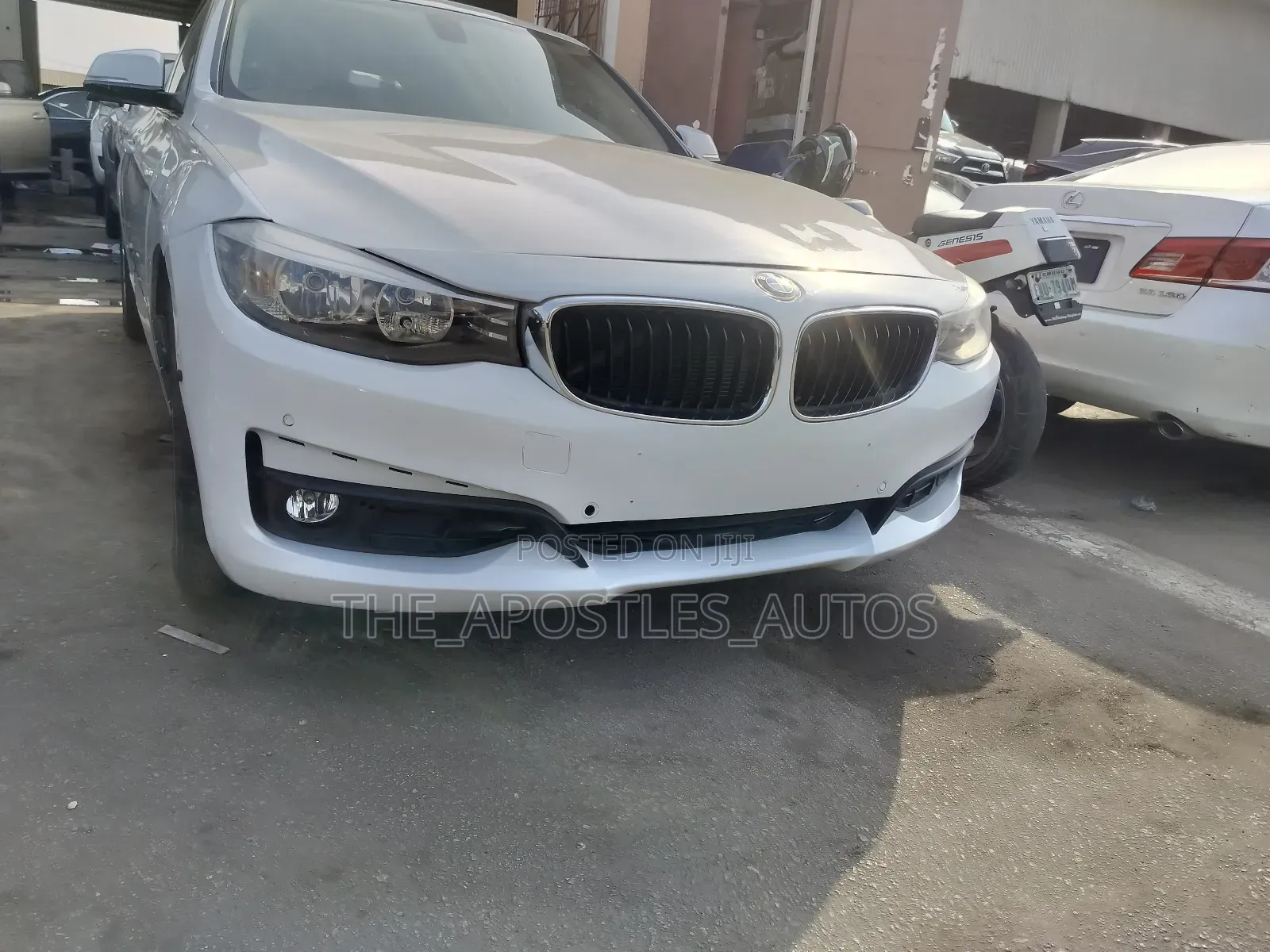 BMW 323i 2015 White