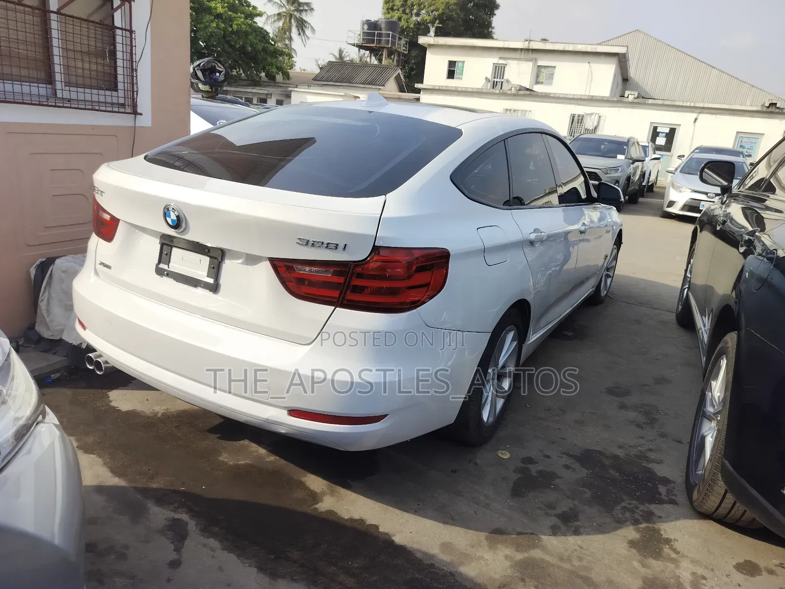 BMW 323i 2014 White