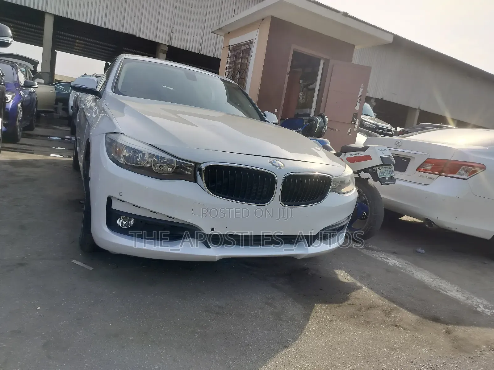 BMW 323i 2014 White