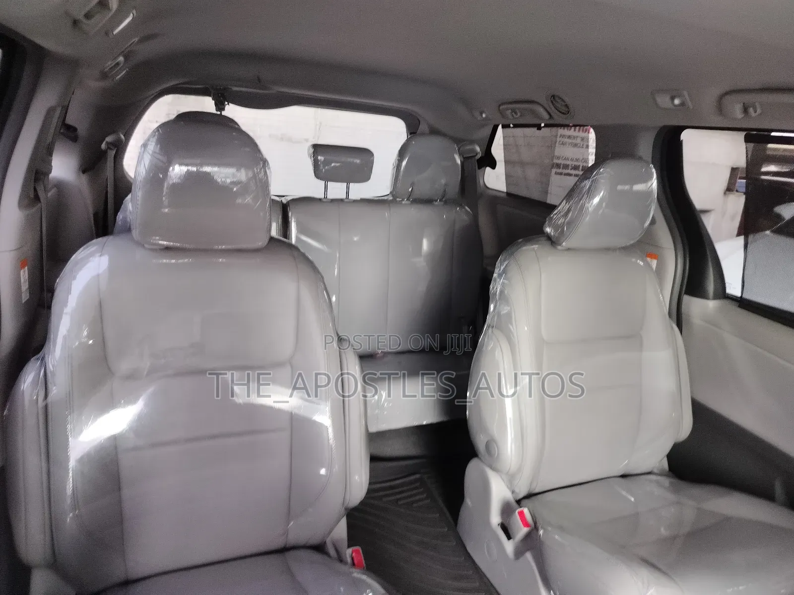 Toyota Sienna Limited (3.5L 6cyl 8A) 2018 Black