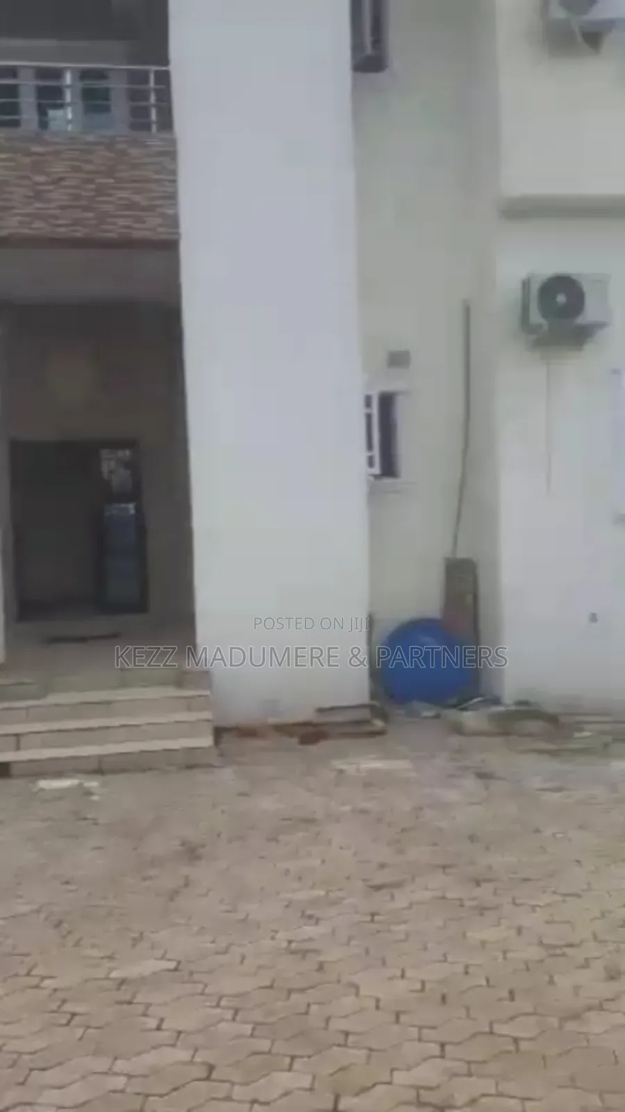 5bdrm Duplex in Golf Estate , Enugu for sale