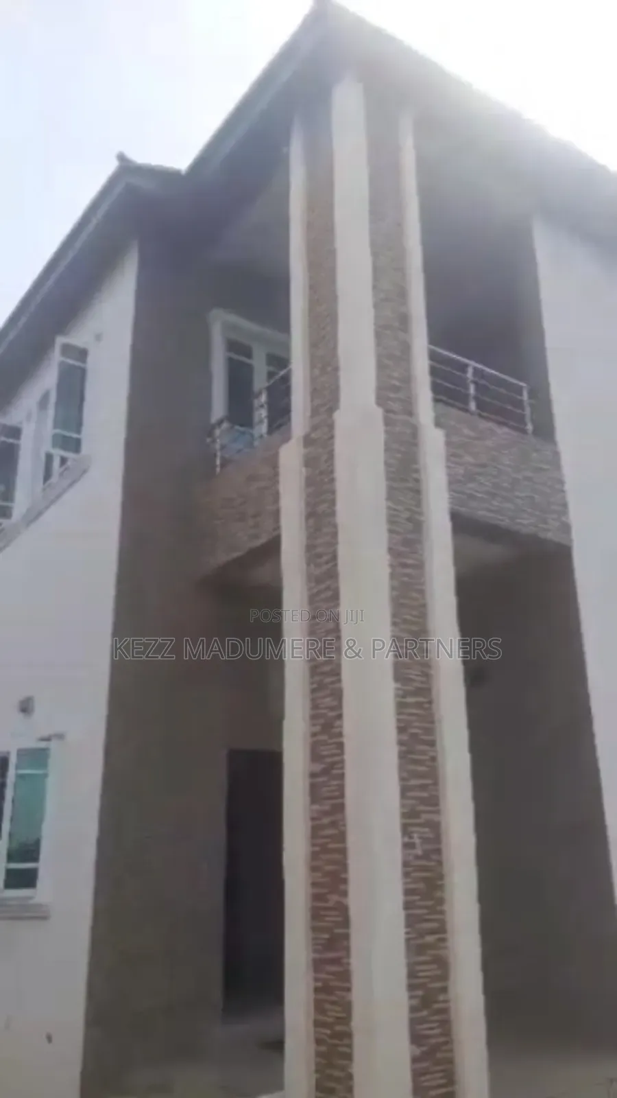 5bdrm Duplex in Golf Estate , Enugu for sale