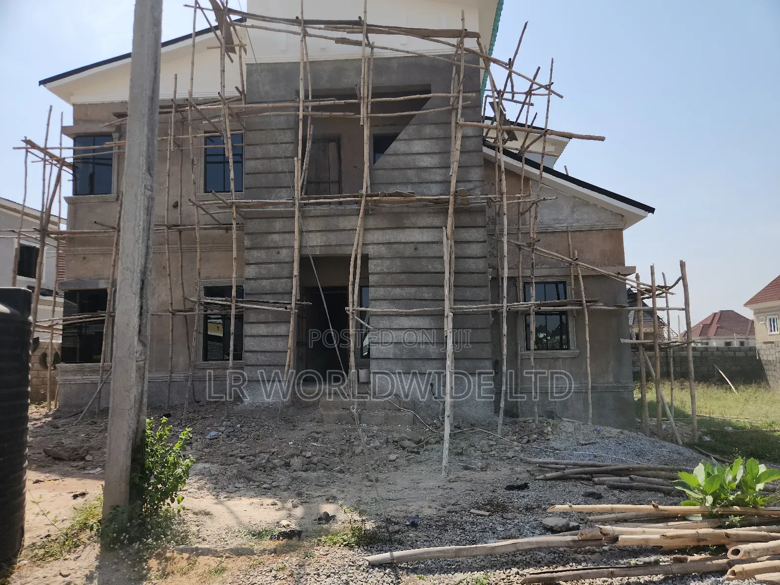5bdrm Duplex in Lugbe District for sale