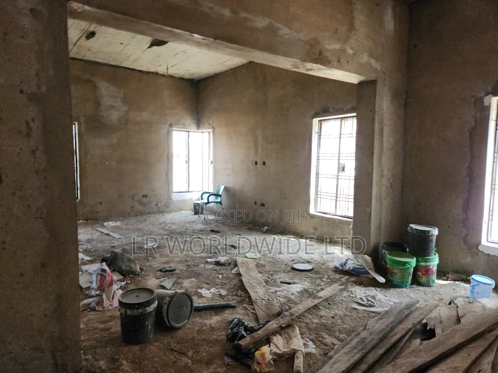 5bdrm Duplex in Lugbe District for sale