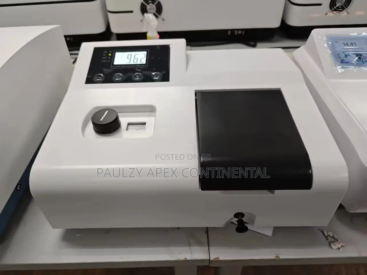 UV/VIS Spectrophotometre 752