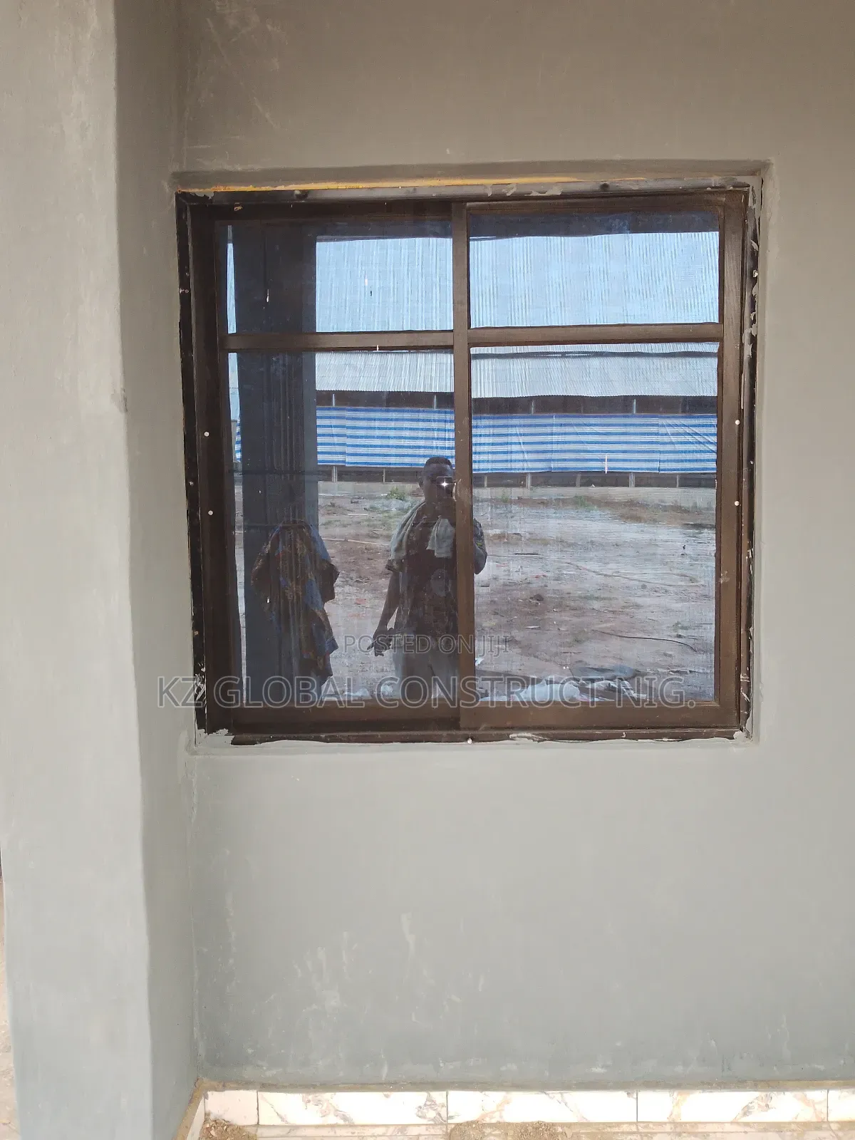 Aluminum Sliding Window With Permanent Back Net