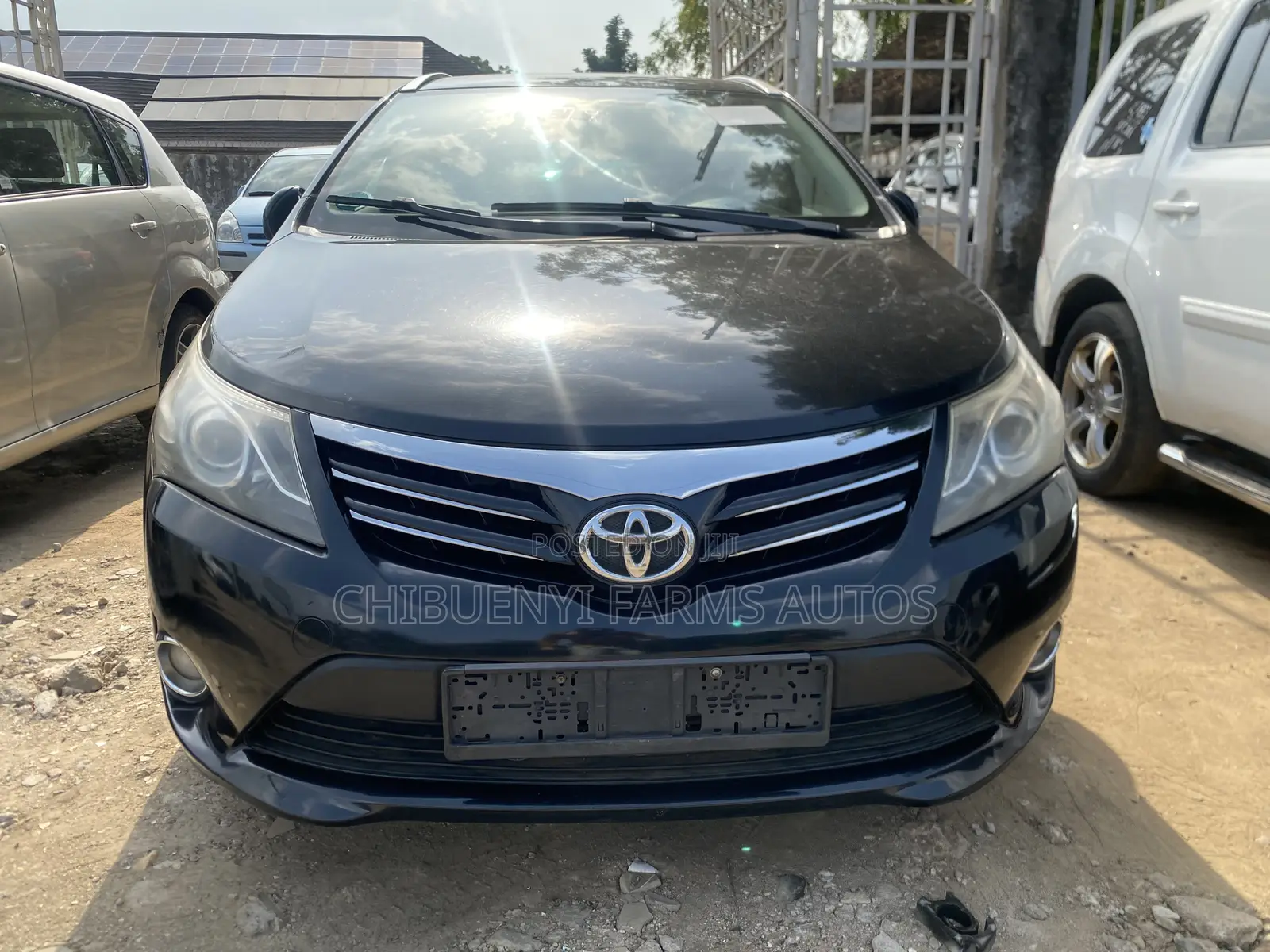 Toyota Avensis 2014 Black