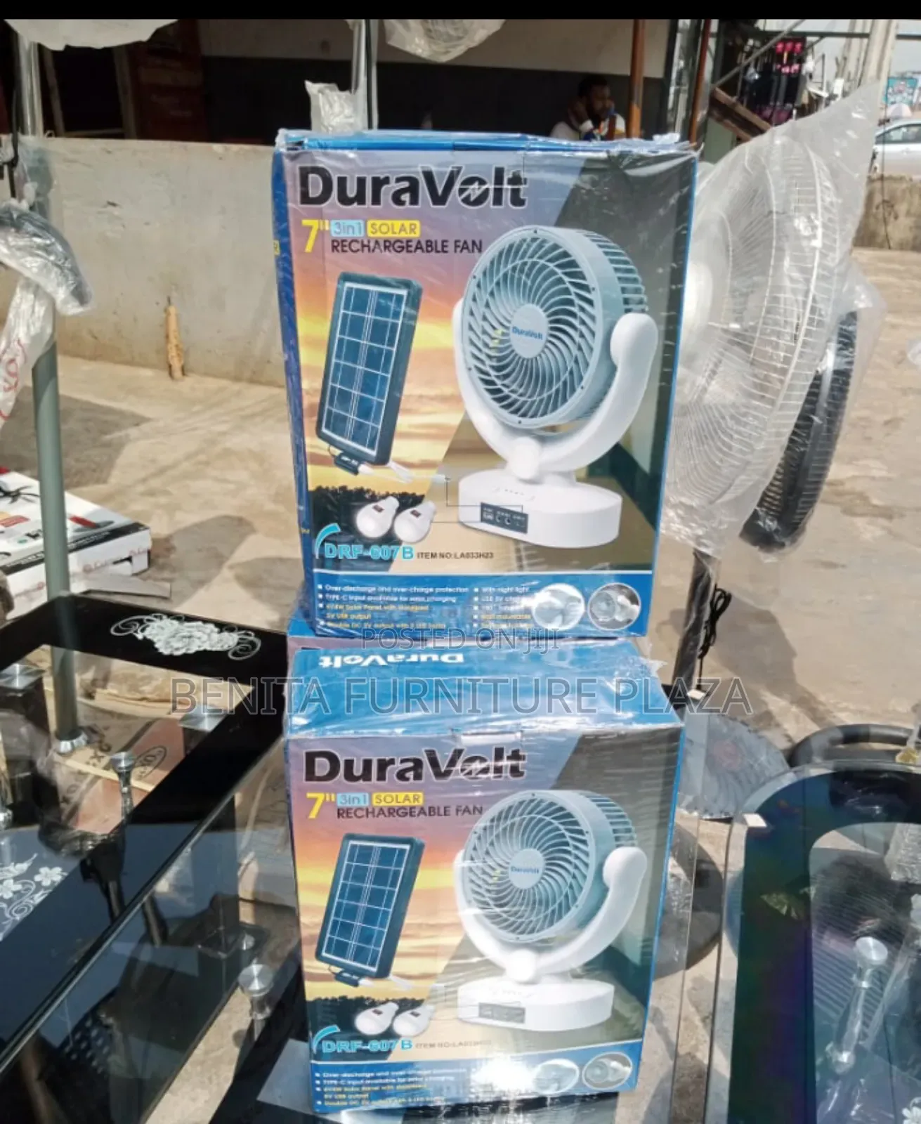 Rotational Solar Table Fan Wit 2 Bulbs