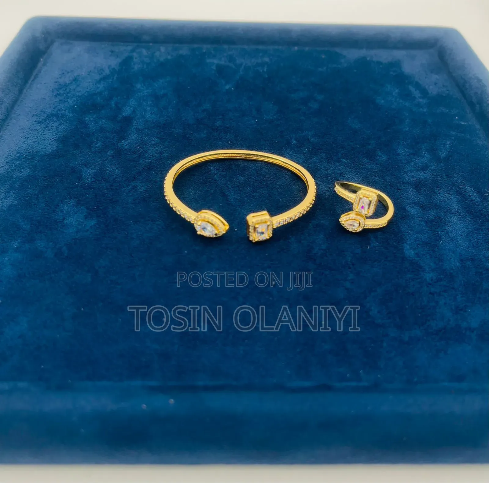 Fashion Bangles