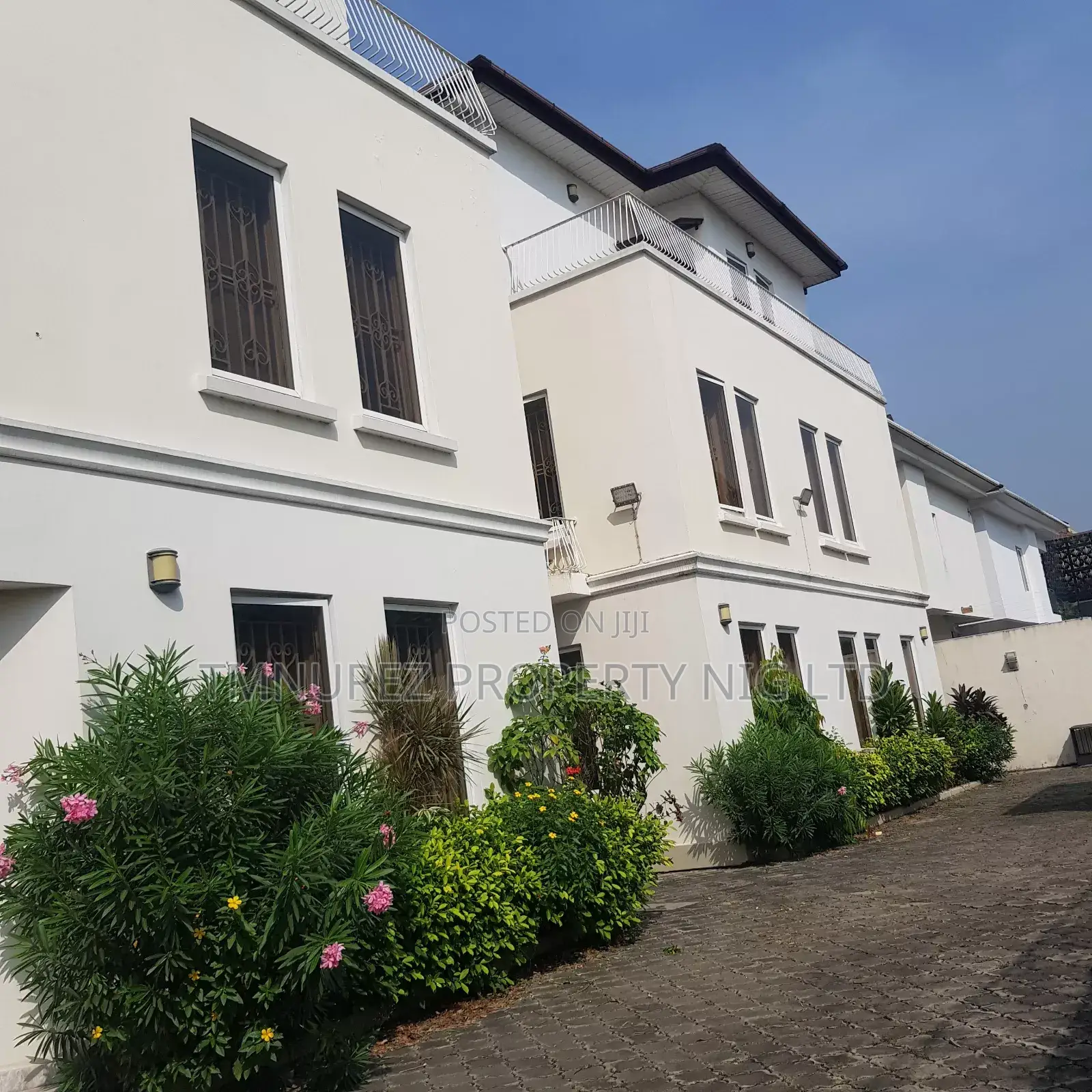 20bdrm Duplex in Fola Osinbo, Lekki Phase 1 for rent