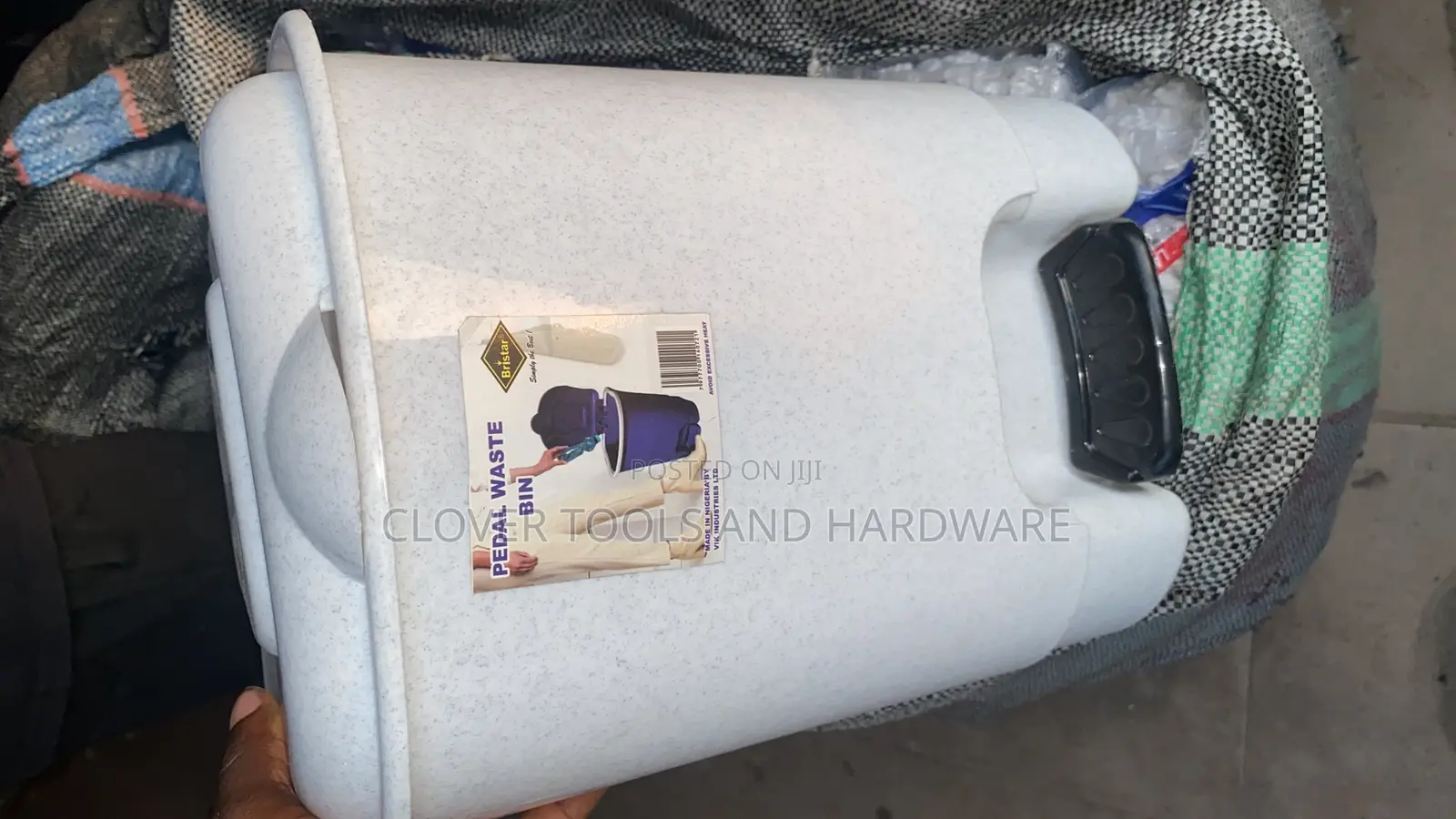 Waste Bins and Waste Bin Nylon