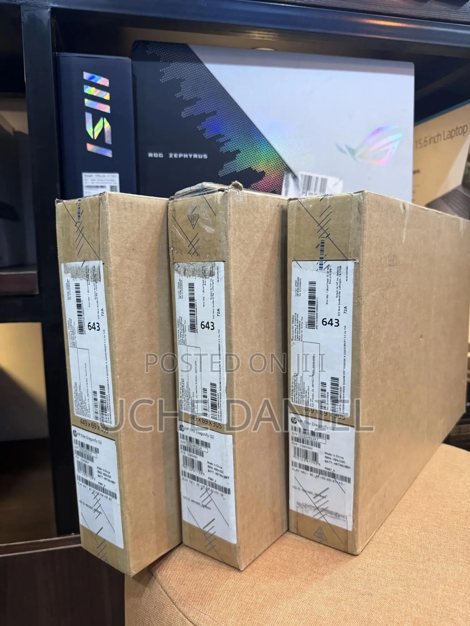 New Laptop HP Dragonfly G2 16GB Intel Core I5 SSD 256GB