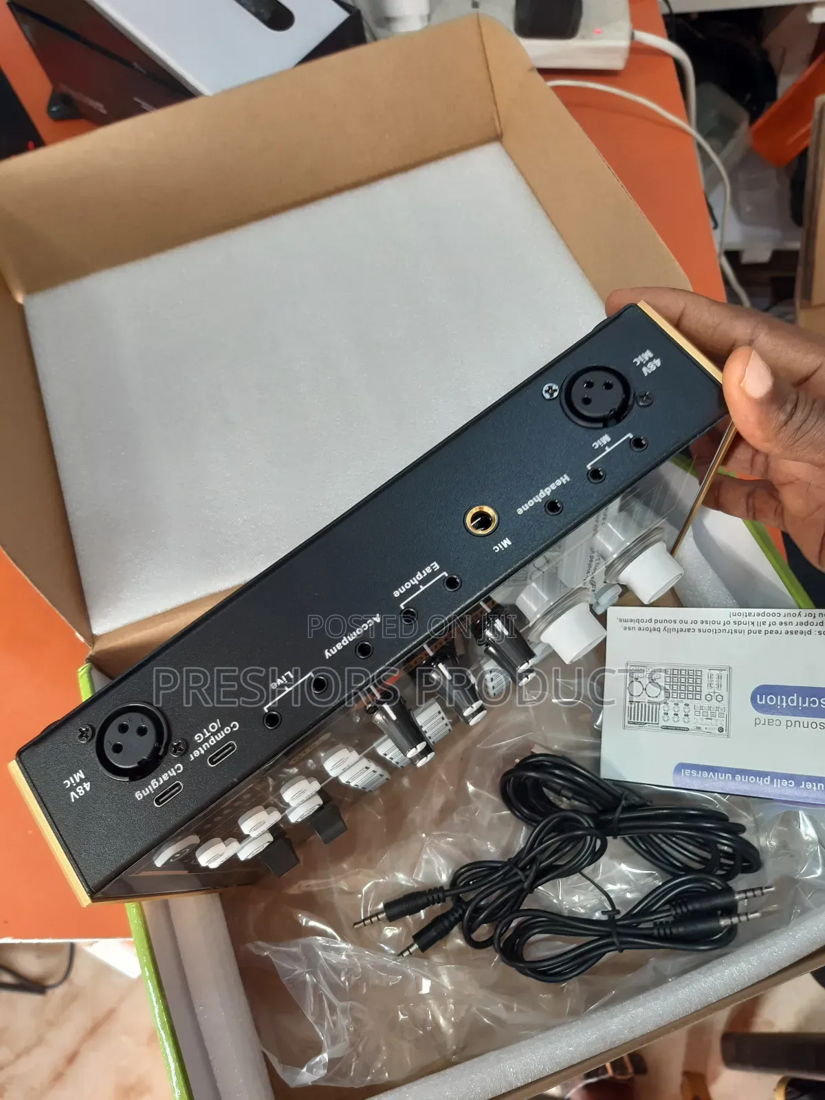 N8 Professional Live Soundcard With 2 Canon