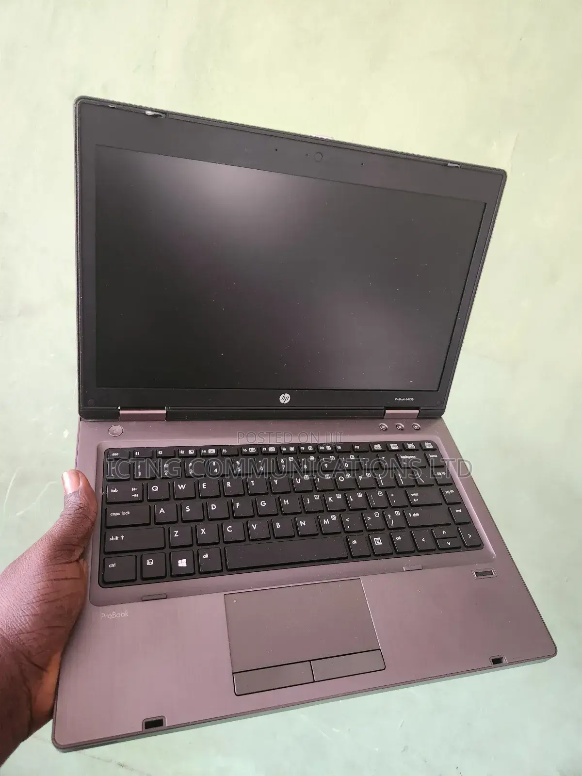 Laptop HP 6GB AMD A10 HDD+SSD 250GB