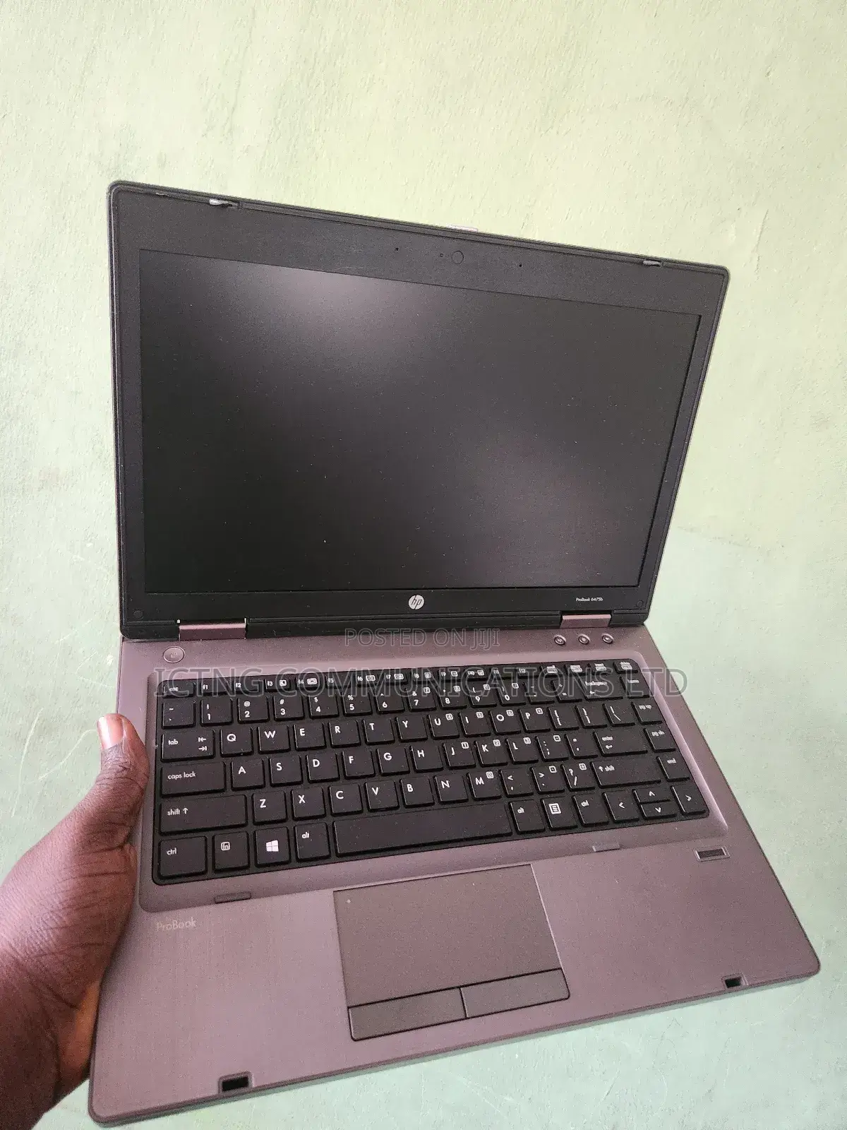 Laptop HP 6GB AMD A10 HDD+SSD 250GB