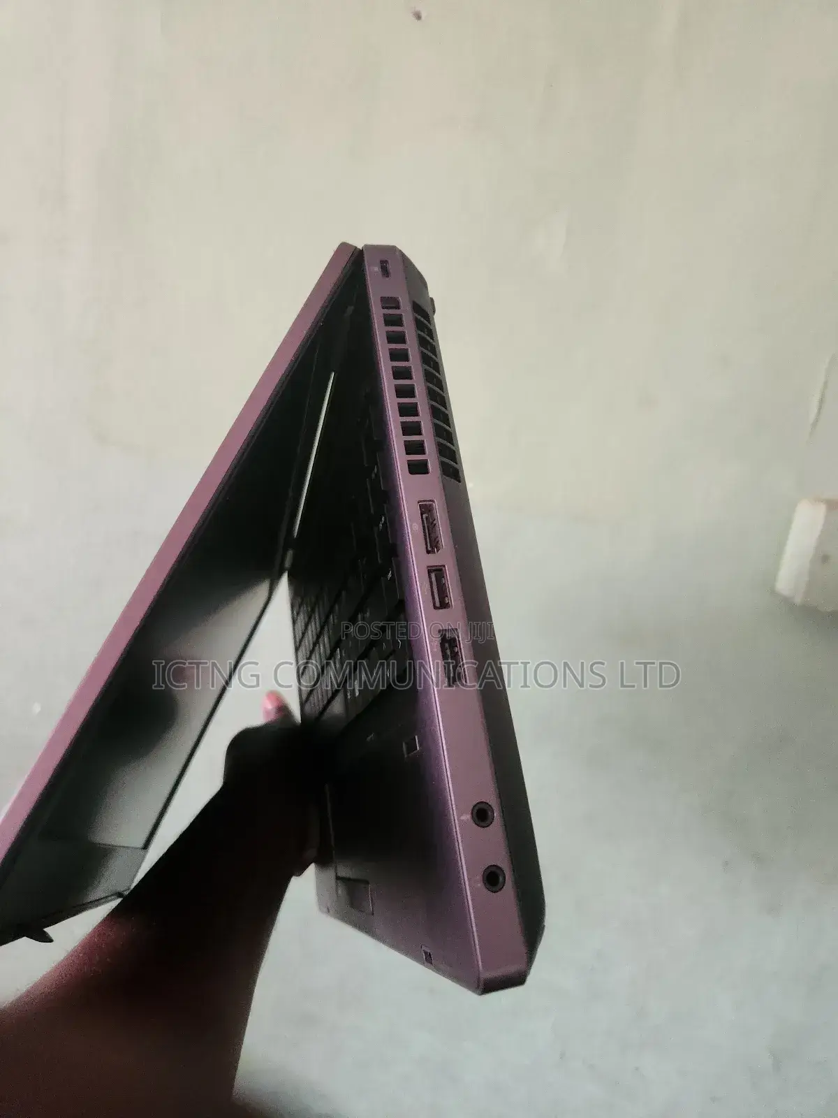 Laptop HP 6GB AMD A10 HDD+SSD 250GB