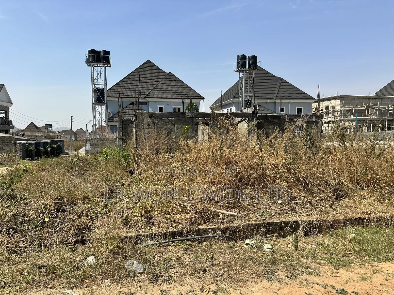 5bdrm Duplex in Lugbe District for sale