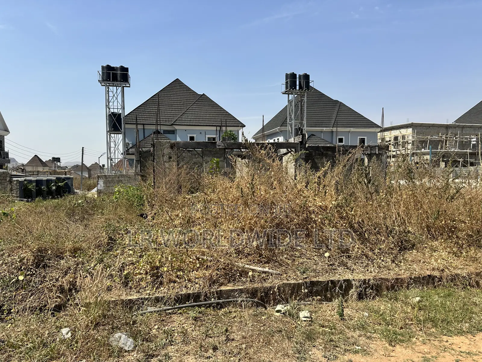 5bdrm Duplex in Lugbe District for sale