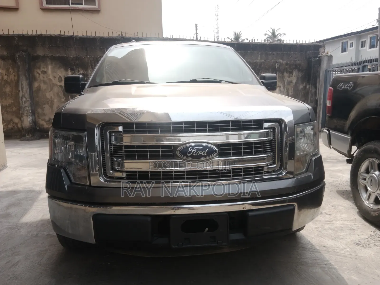 Ford F-150 XL 2013 Gold