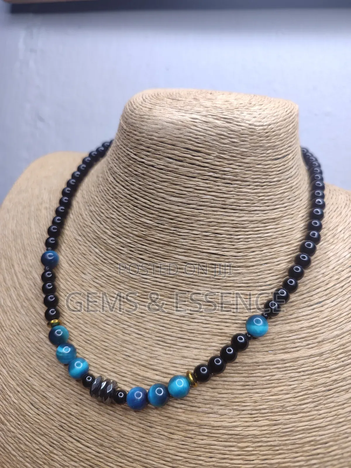 Blue Onyx Chocker