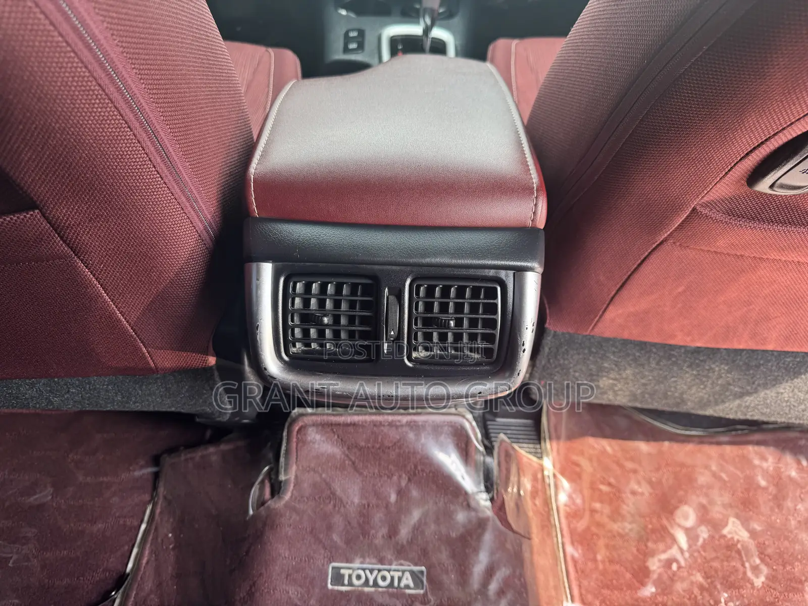 Toyota Hilux SR5 4x4 2019 White
