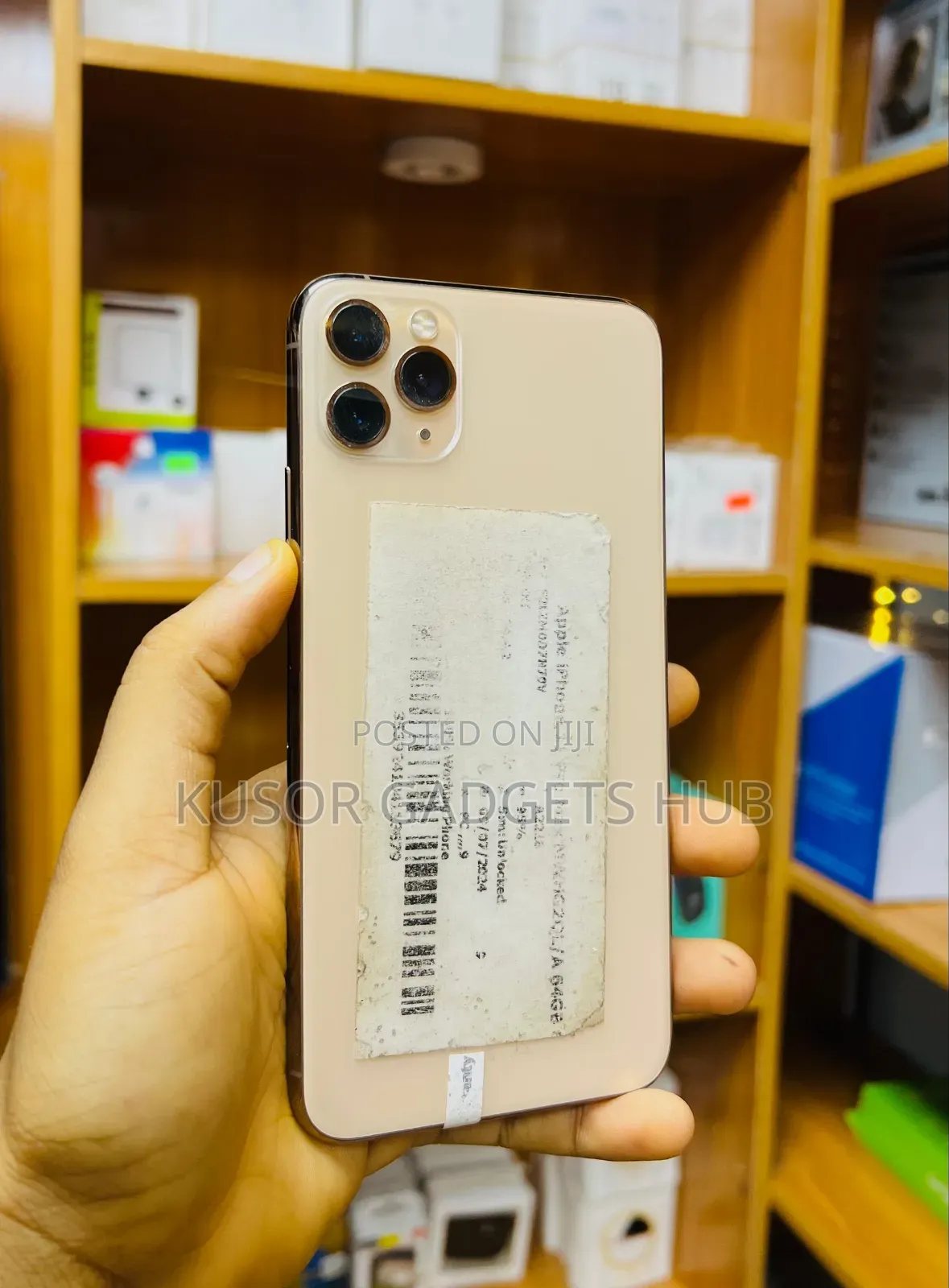 Apple iPhone 11 Pro Max 64 GB Gold