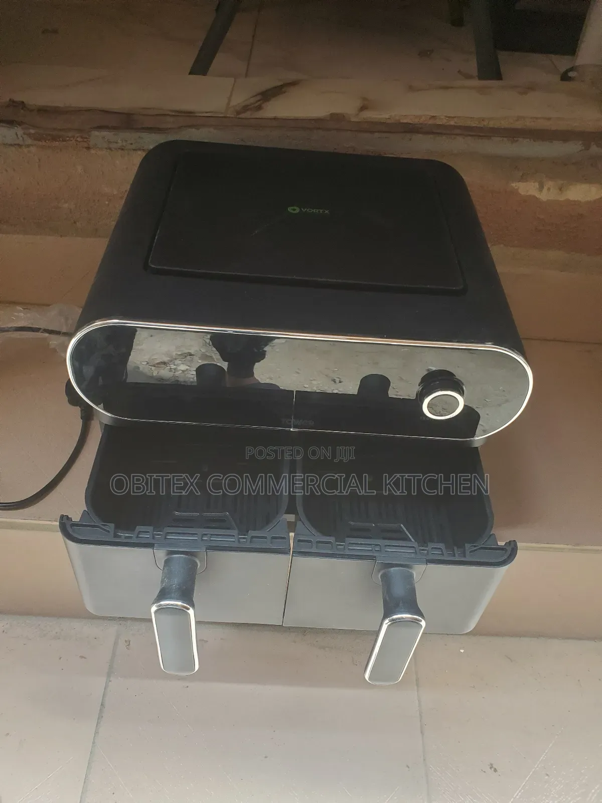 Uk Electric Airfryer With Oven 10.4L Is Available for Sales
