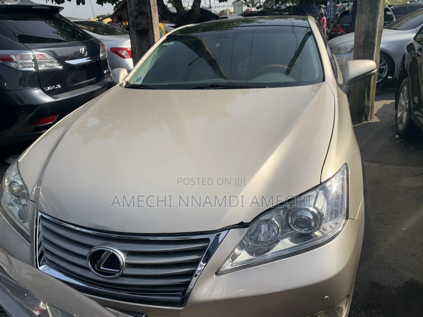 Lexus ES 350 2012 Gold