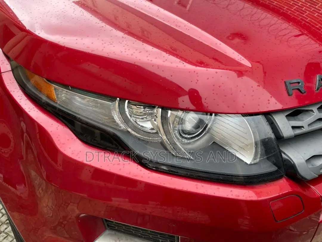 Land Rover Range Rover Evoque Pure Plus AWD 2013 Red