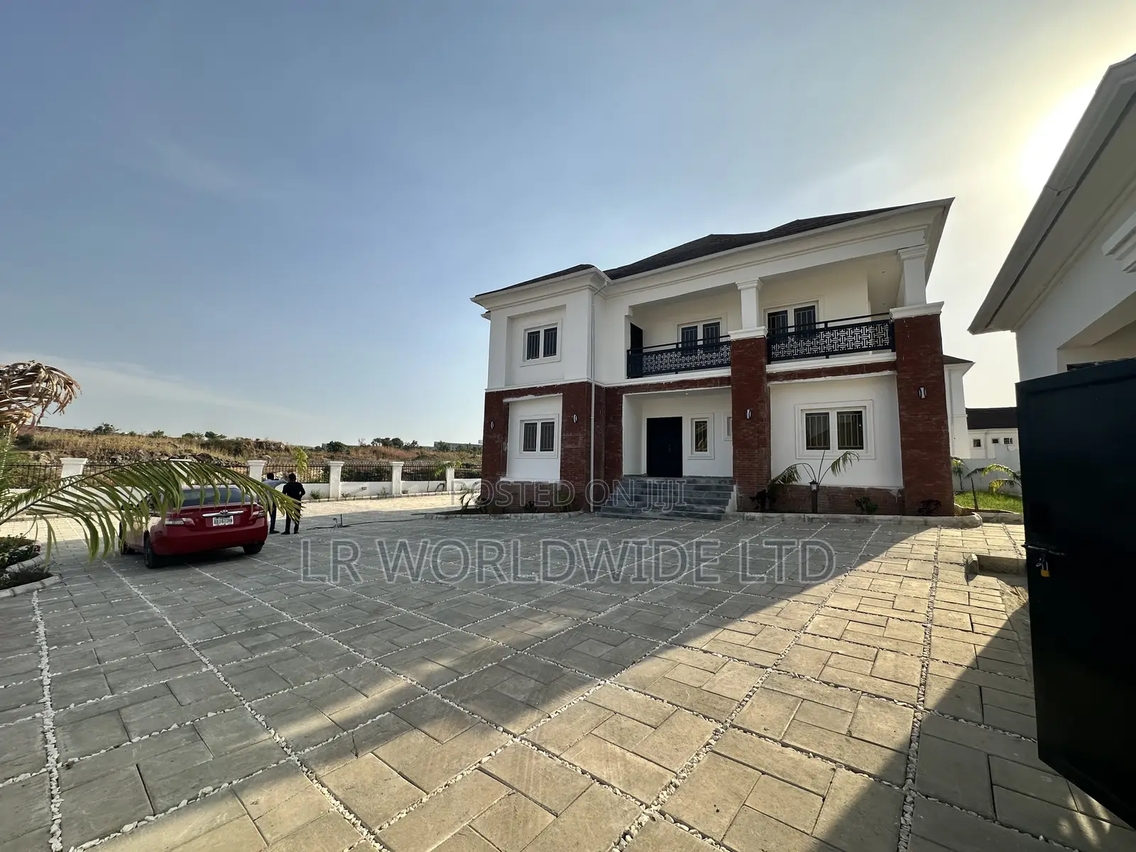 5bdrm Duplex in Galadimawa for sale