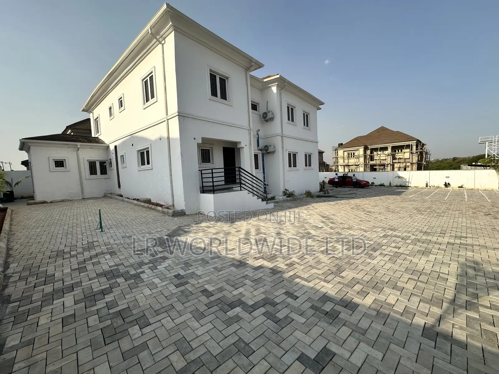 5bdrm Duplex in Galadimawa for sale