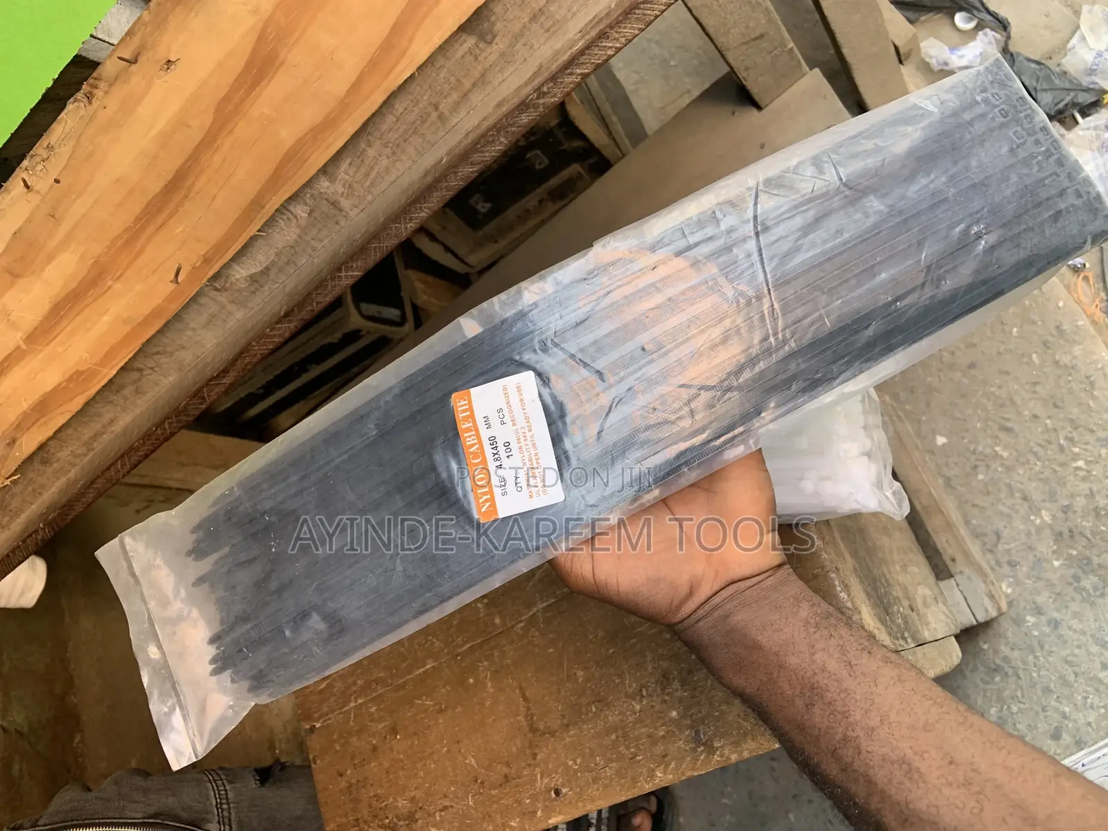 Cable Tie (4.8x370mm)(4.8x450mm)(4.8x300mm)