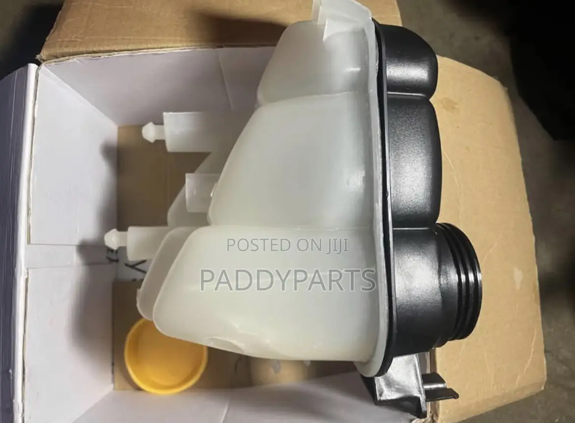 Mercedes GLS450/GLS550/GLS63 AMG Coolant Tank