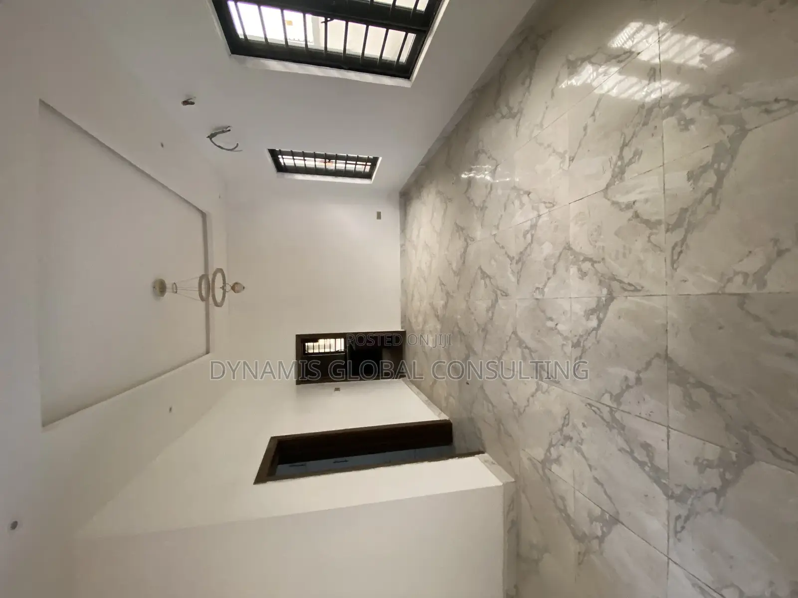 Furnished 5bdrm Duplex in Waterfront Estate for sale