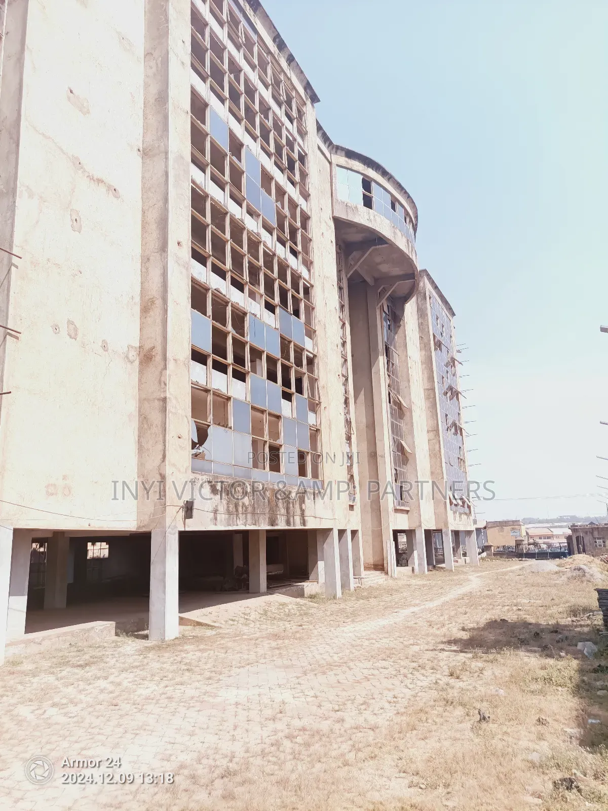 Commercial Office Complex for Lease