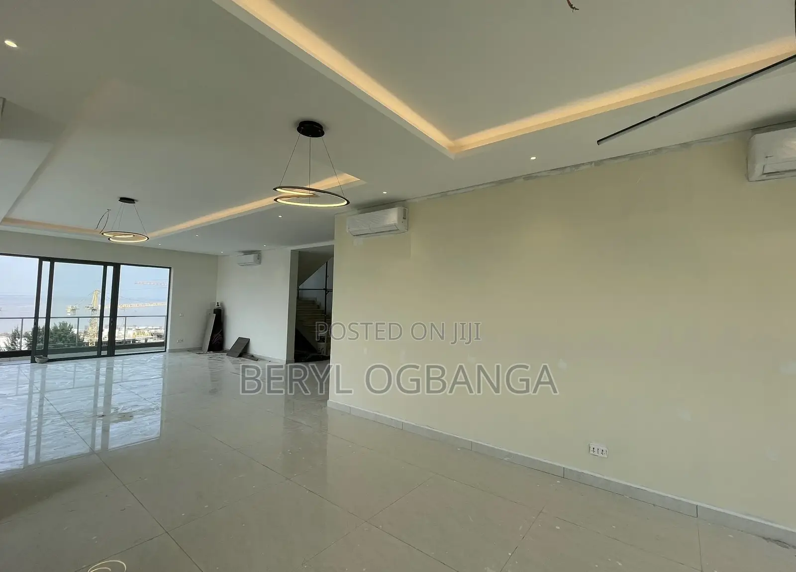 3bdrm Penthouse in Banana Island for rent