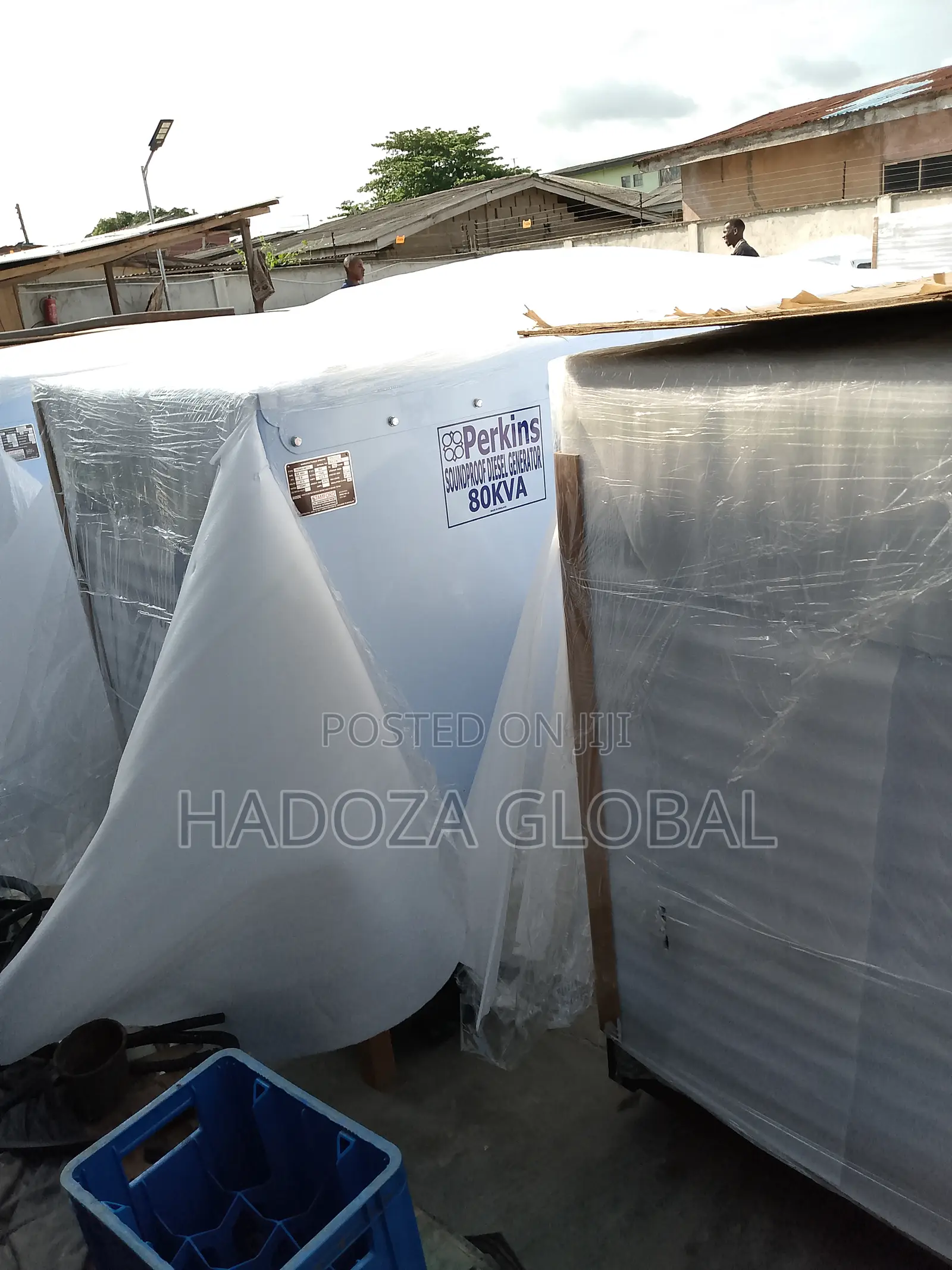 Very-Convinient 80kva Soundproof Perkins Generator