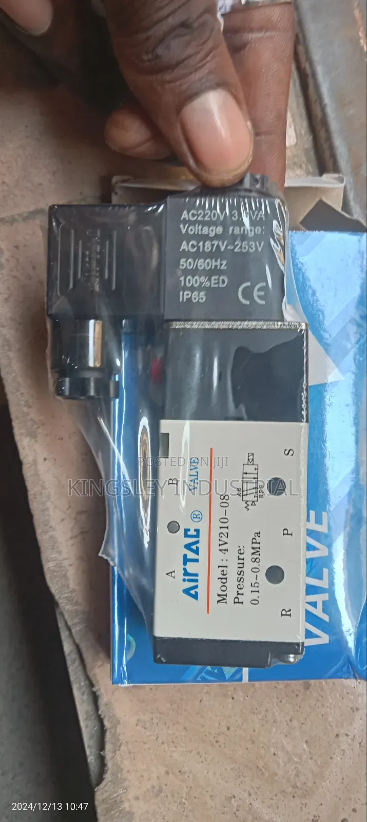 Solenoid Pressure Valve 4v210-08 Airtac With 220v Coil