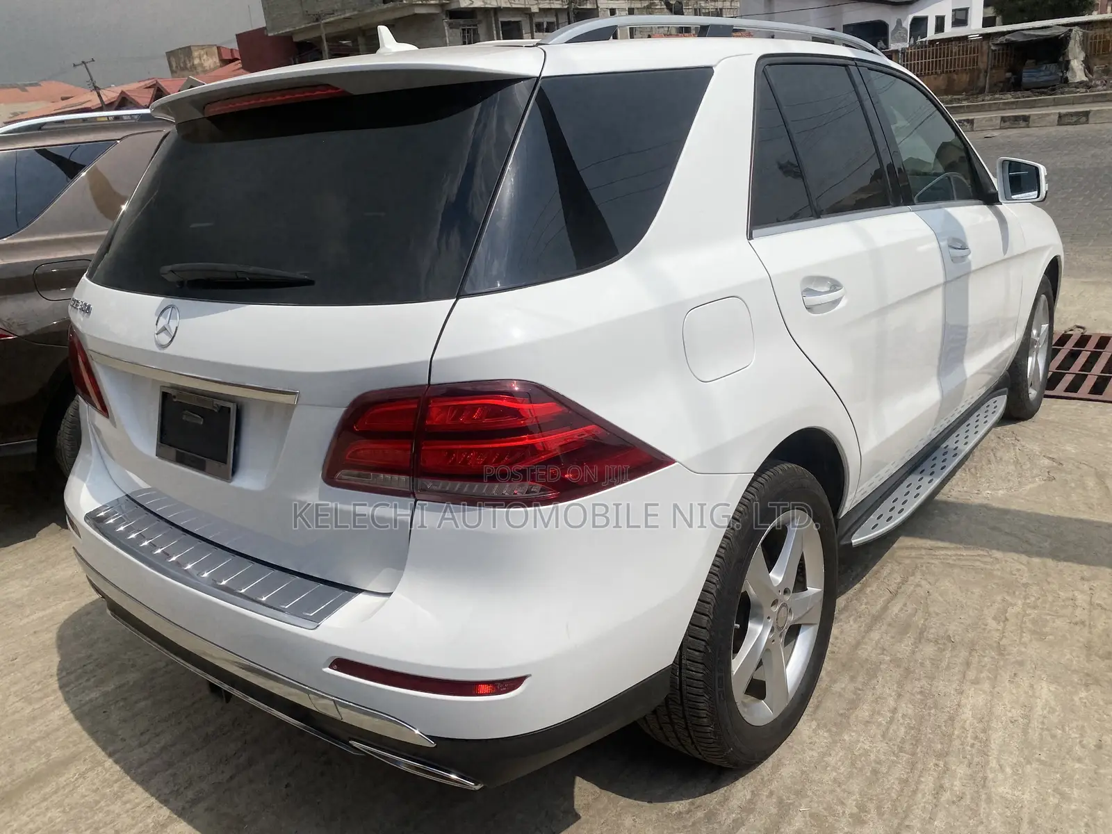 Mercedes-Benz GLE-Class GLE 350d 4MATIC 2017 White