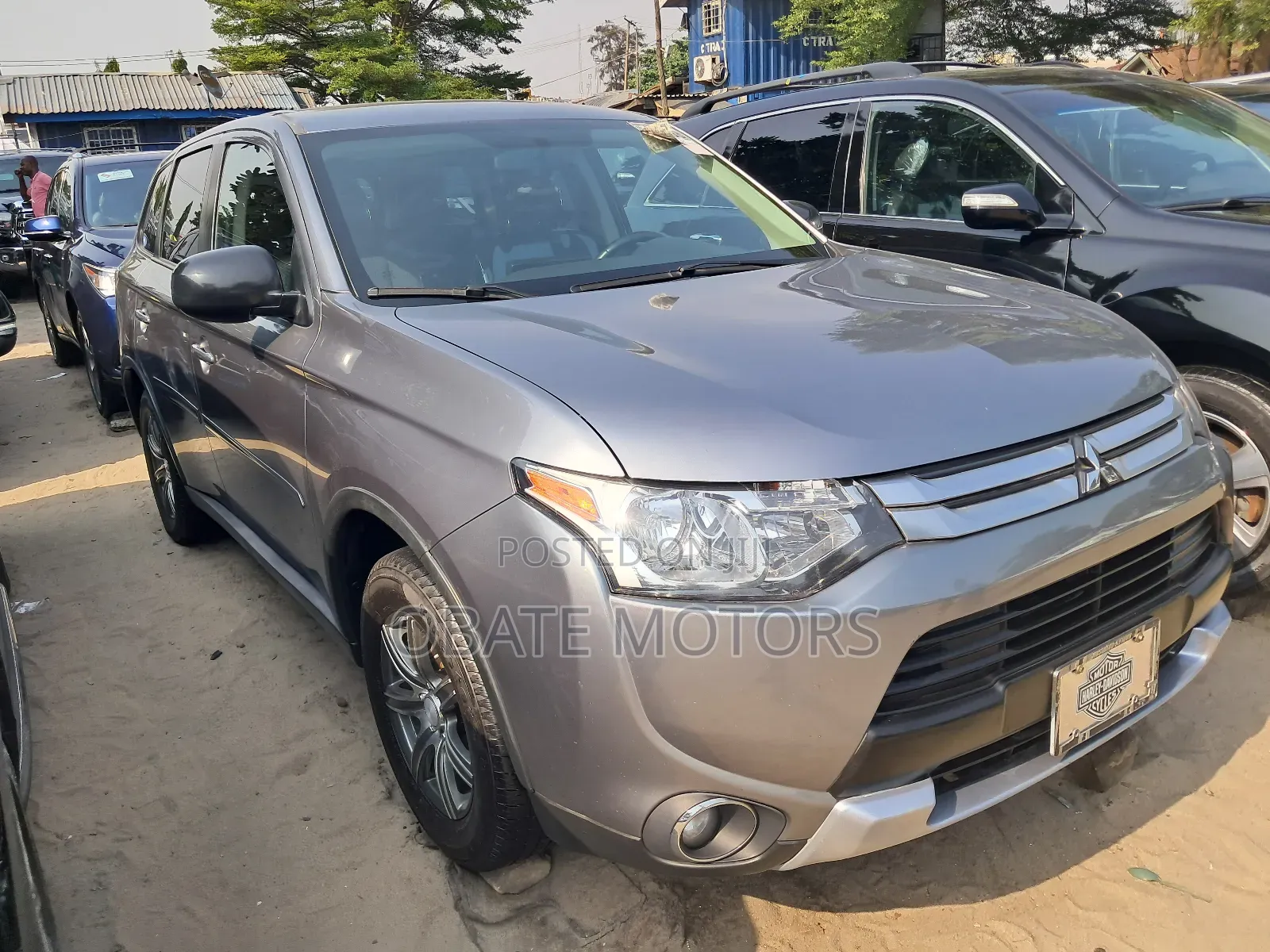 Mitsubishi Outlander 2015 Gray