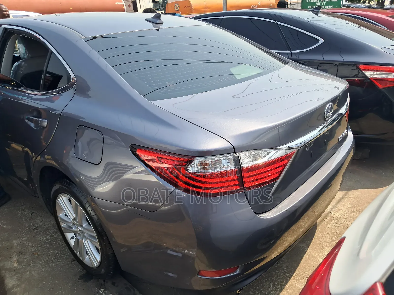 Lexus ES 350 FWD 2014 Gray