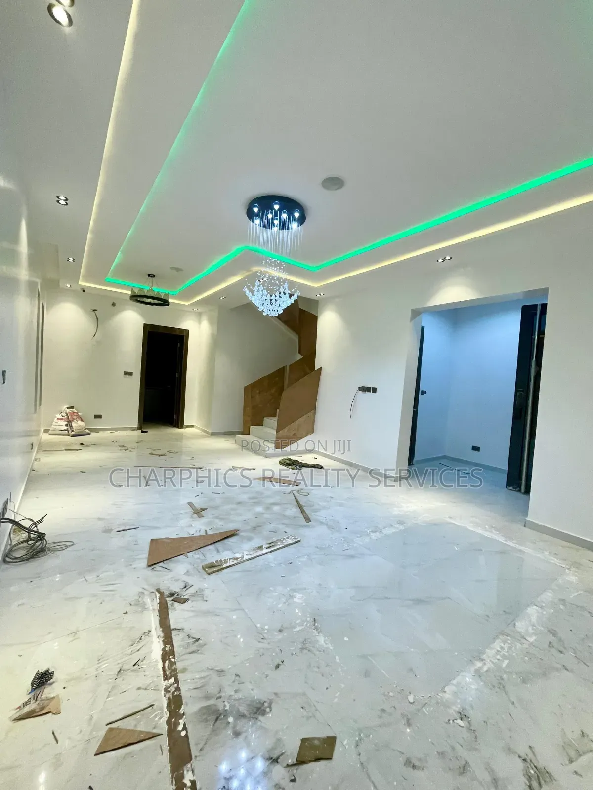 5bdrm Duplex in Ikate for sale