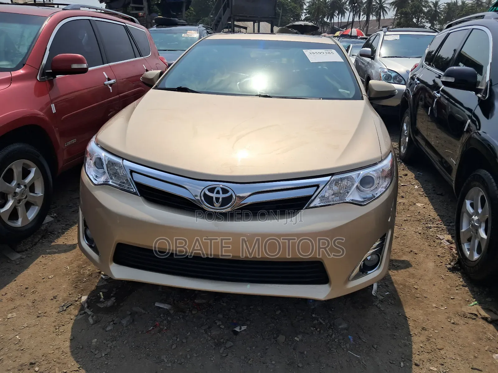 Toyota Camry 2012 Gold